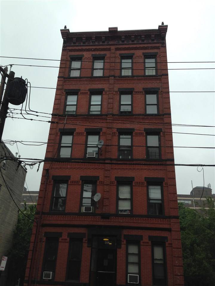 Rare Investment opportunity in Downtown Jersey City 10 unit brick building tenant pay all their own utilities