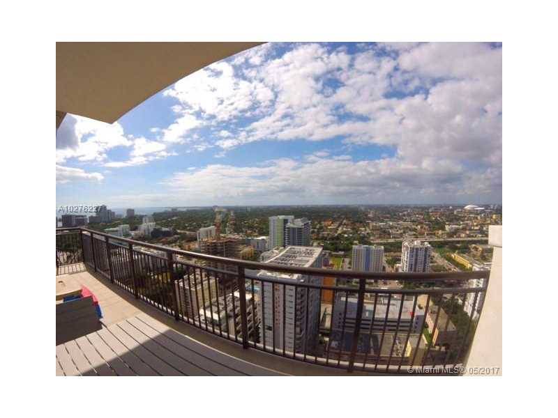 Great unit reduce price in the heart of Brickell INVESTORS ONLY