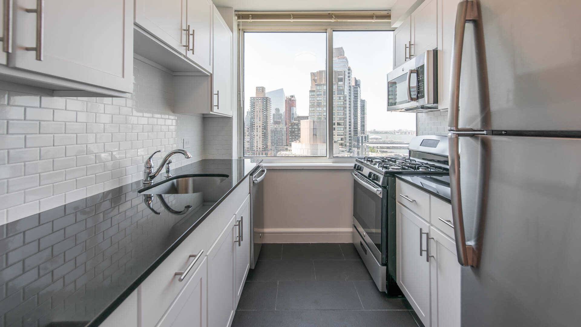 This 1 Bedroom Upper West Side Apartment has BREATHTAKING Hudson River Views!! With Access to Award Winning Schools, Restaurants, and Lincoln Center!!!!