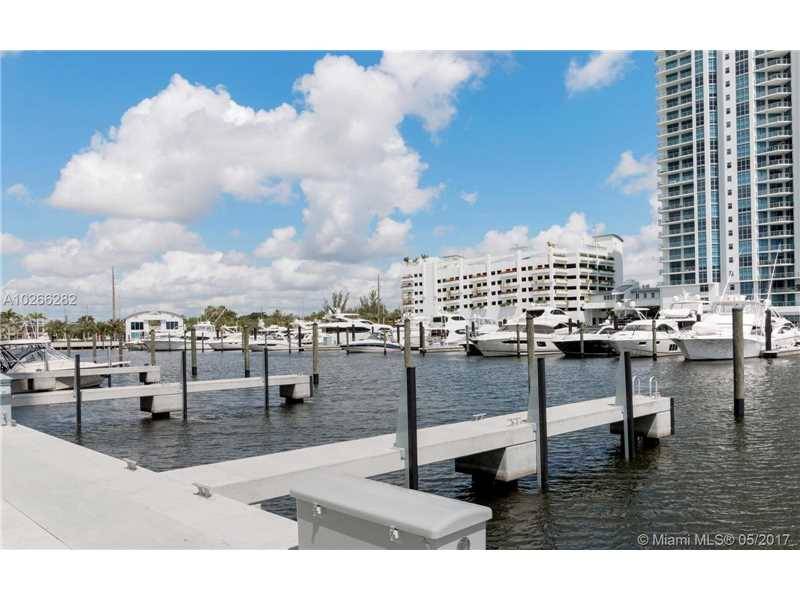 Ca floor plan with beautiful scenic views - The Reserve 2 BR Highrise Ft. Lauderdale Miami