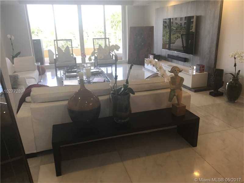 Amazing unit in Lake Tower totally remodeled - LAKE TOWER CONDO 3 BR Condo Key Biscayne Miami