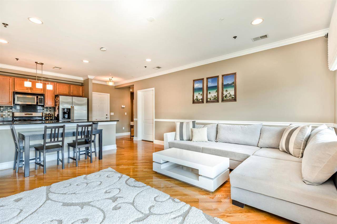 Fabulously appointed 2 bedroom 2 bath condo in the heart of Hoboken