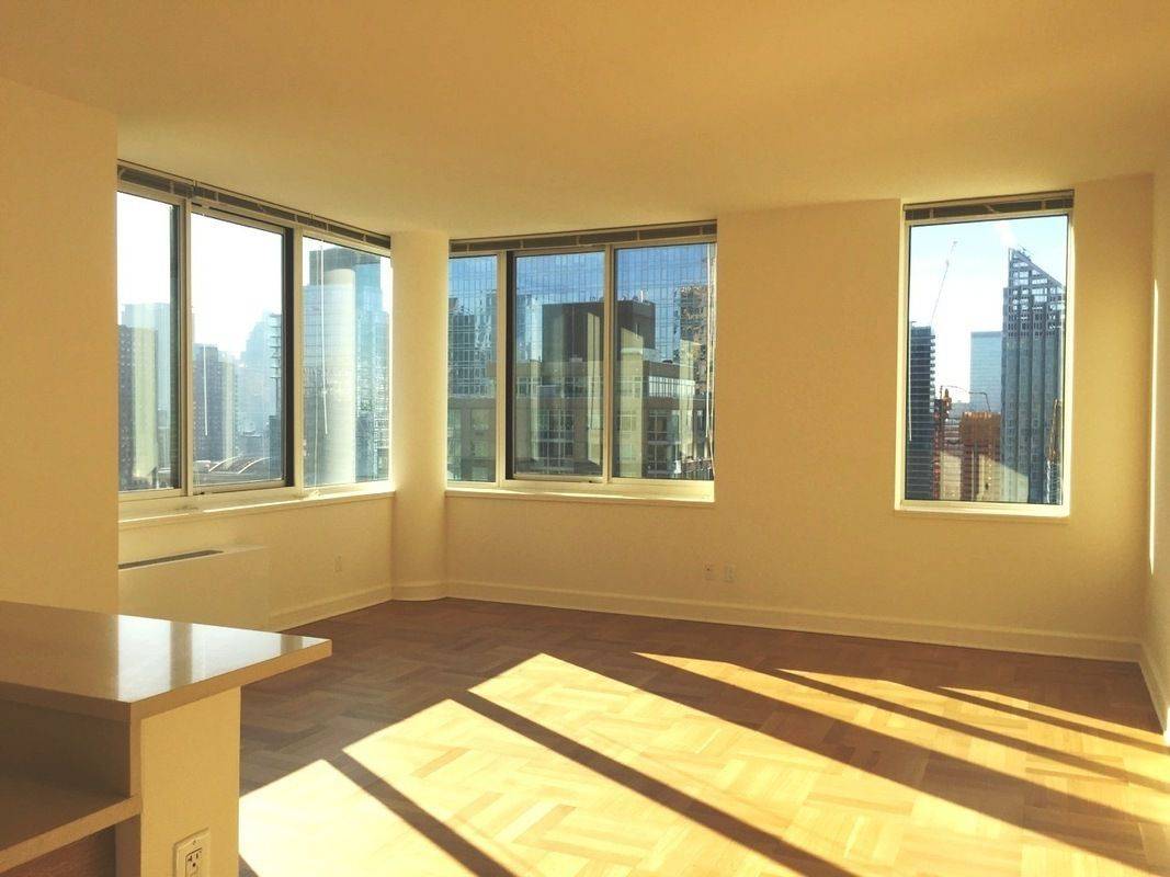 NO FEE - UPPER WEST SIDE: TWO BEDROOM TWO BATH -  FULL SERVICE BUILDING