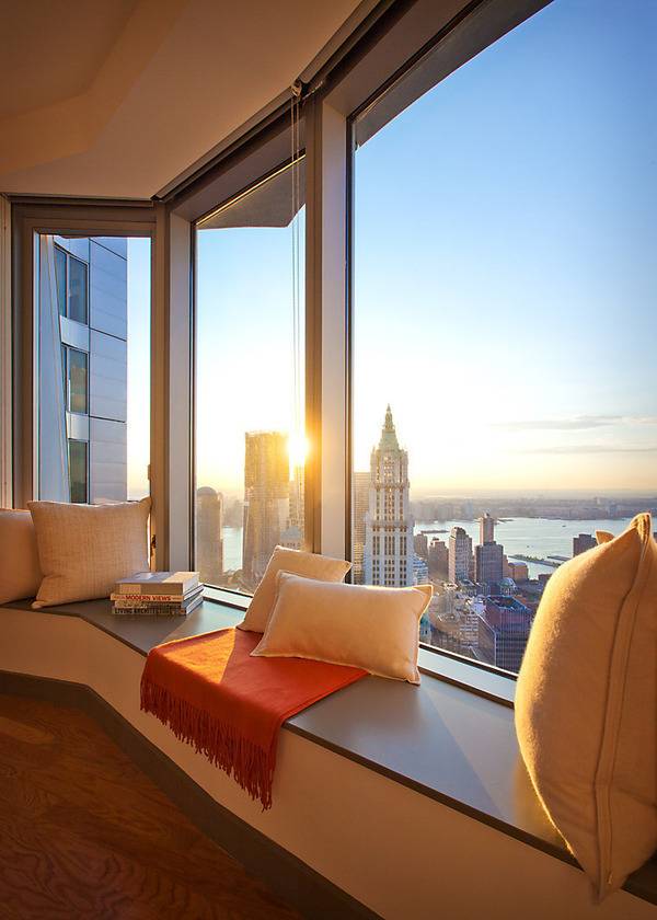 No Fee + 1 MO Free on Stunning FiDi High Floor 1 Bedroom with Spectacular Views
