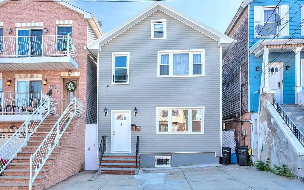 Welcome to 152 McAdoo - Multi-Family New Jersey