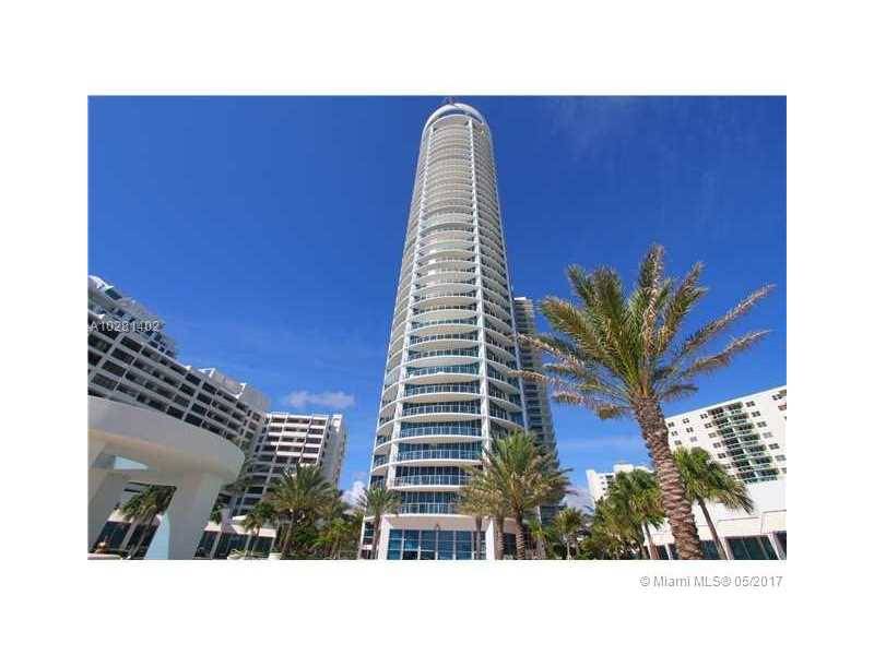 5 STAR RESIDENCE -PANORAMIC VIEWS OF OCEAN AND INTRACOASTAL