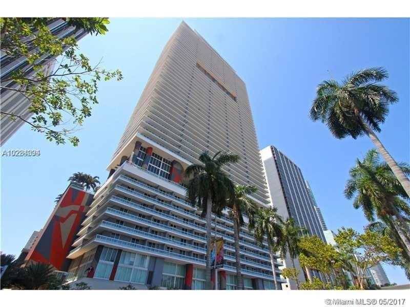Beautiful corner with Great Views of the ocean - 50 BISCAYNE BL 3 BR Condo Brickell Florida