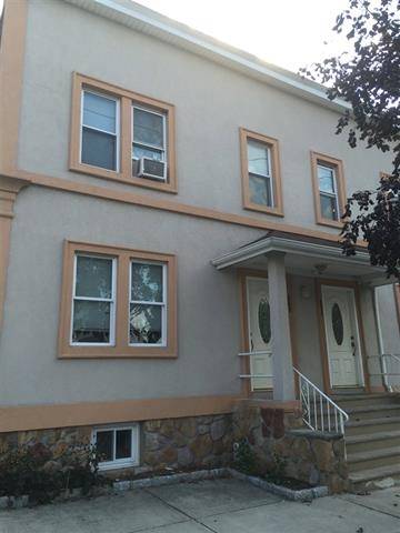 MOVE RIGHT IN THIS GREAT SECOND FLOOR APT - 1 BR New Jersey