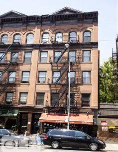 Amazing deal with 2 bed and 1 bath in Upper West Side near by trains (1/BC)