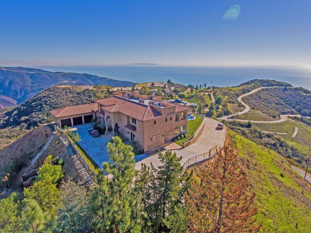 POCKET LISTING: Mediterranean Malibu Estate with Ocean Views, Infinity Pool & Elevator