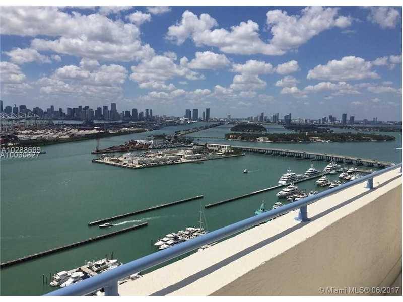 Spectacular Penthouse in the prestigious Yacht Club on South of Fifth