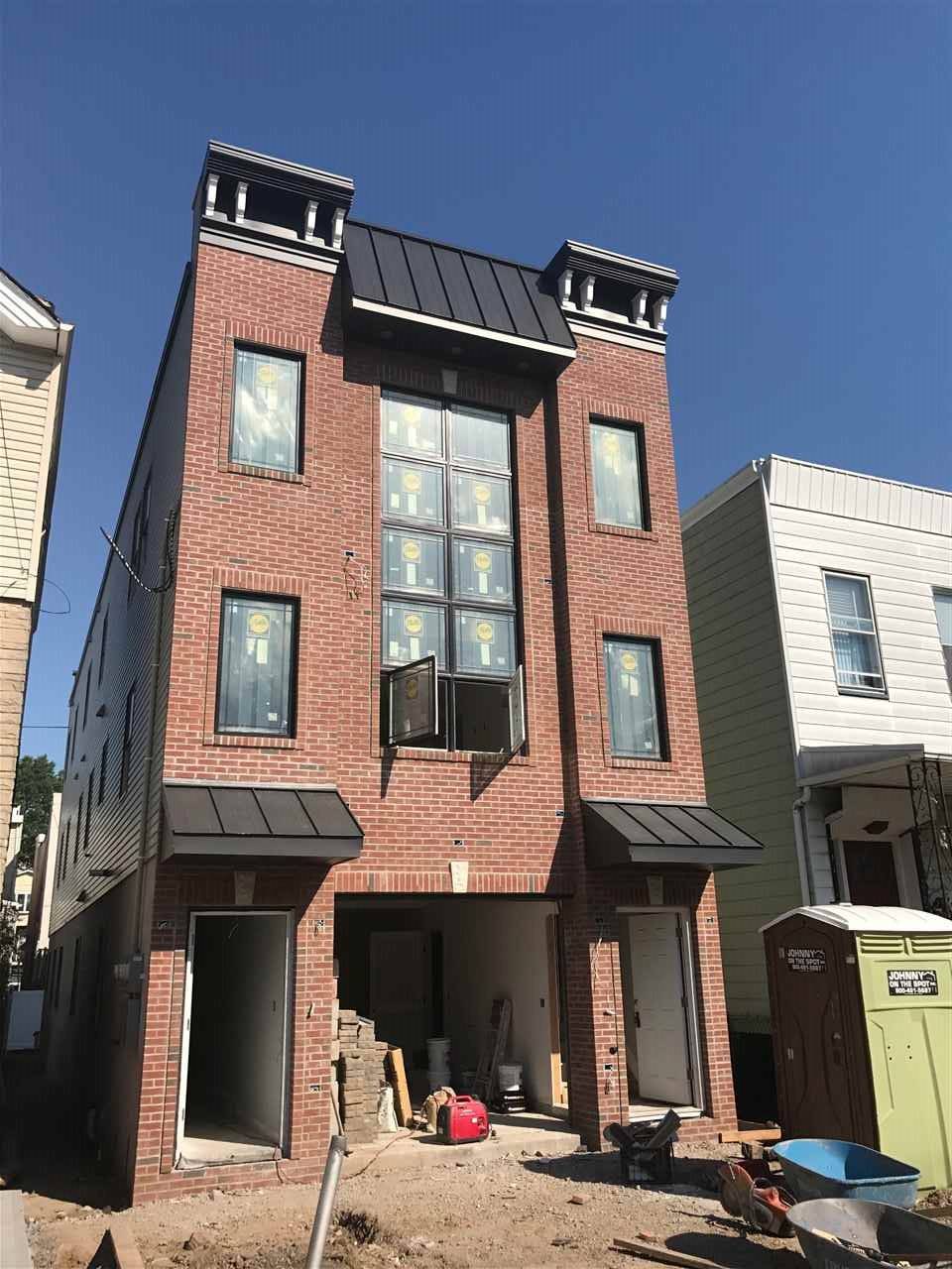 BRAND NEW DUPLEX CONDO ON GREAT BLOCK - 3 BR Condo The Heights New Jersey