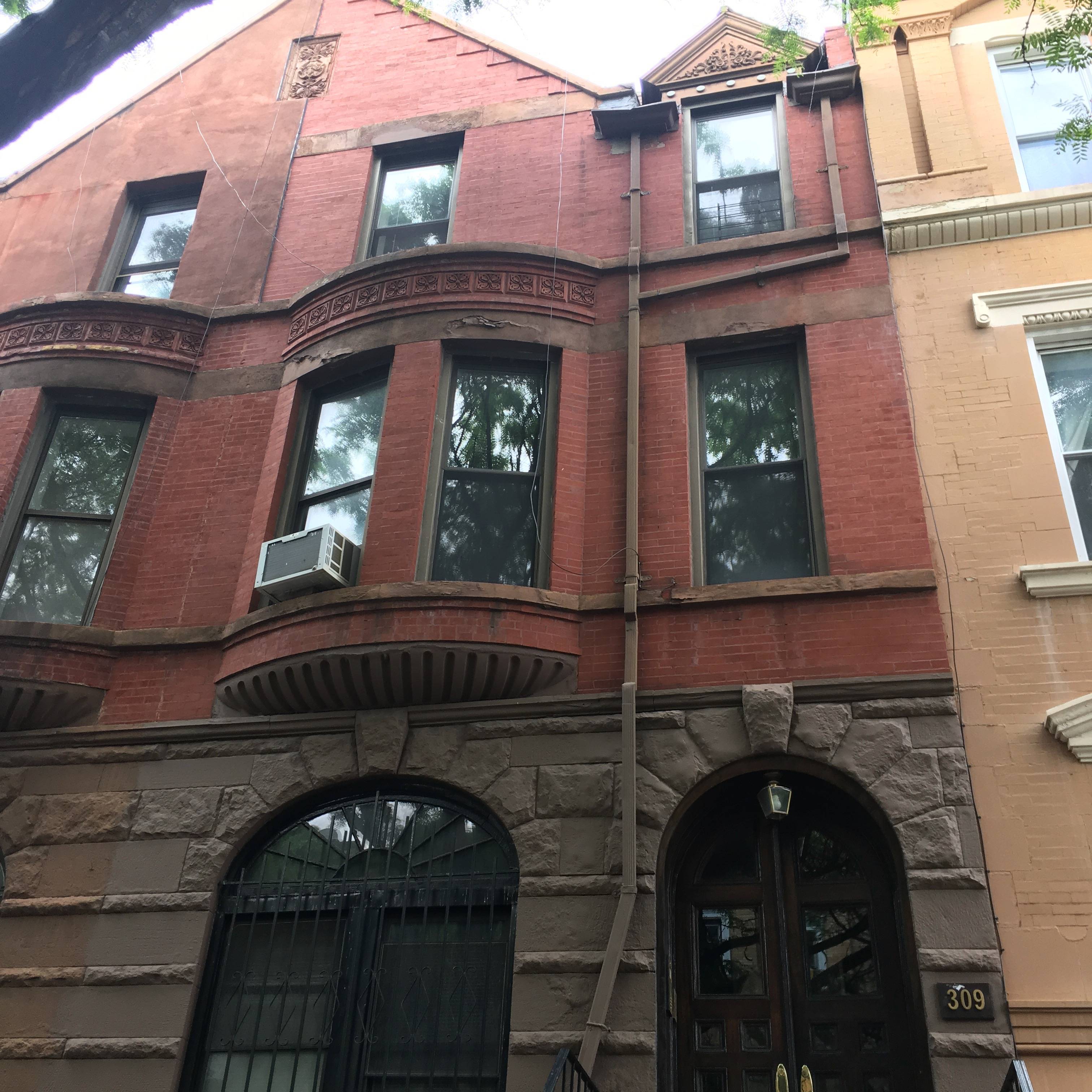 Charming 2 Bedroom , 1 Bath on Historic Tree-lined block in Central Harlem, 309 West 138th Street