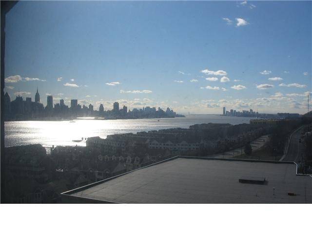 Sunny southern exposure with Hudson river and downtown views