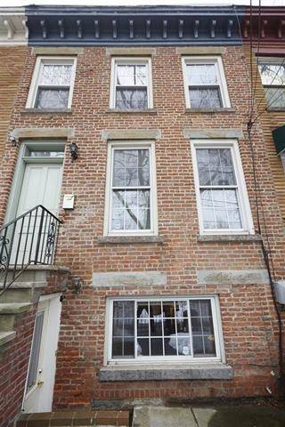 Downtown 3 bedroom/1 - 3 BR New Jersey
