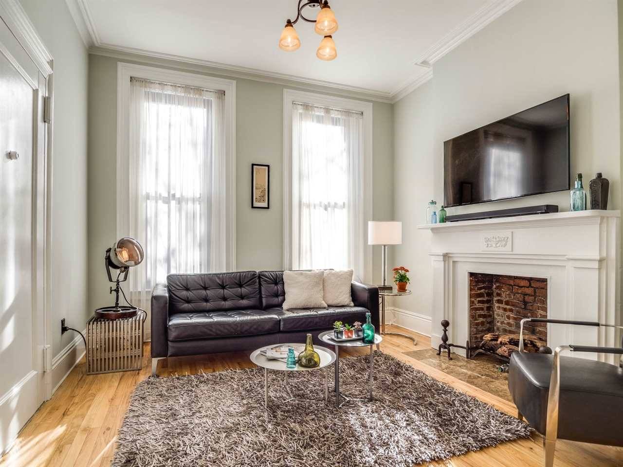 This home has it all - 1 BR Condo Historic Downtown New Jersey