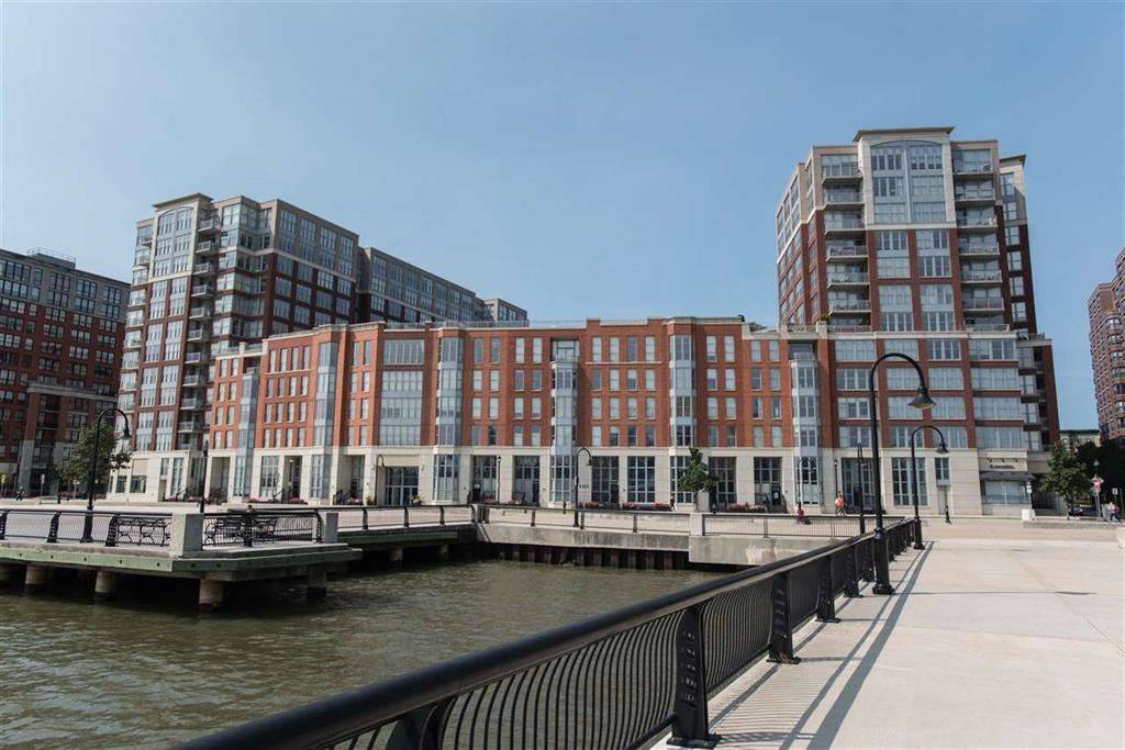 Luxury Penthouse with NYC and Hudson River views at Maxwell Place, Hoboken