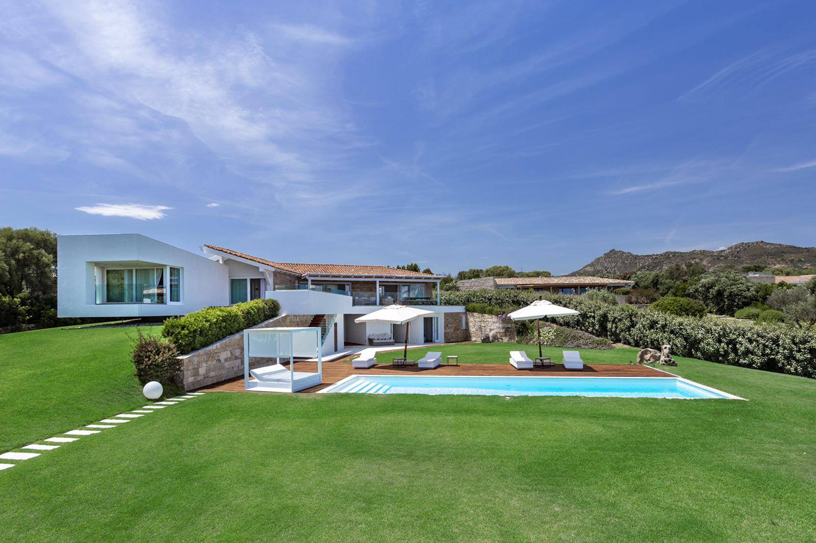 Modern Villa in Puntaldia Resort, Sardinia