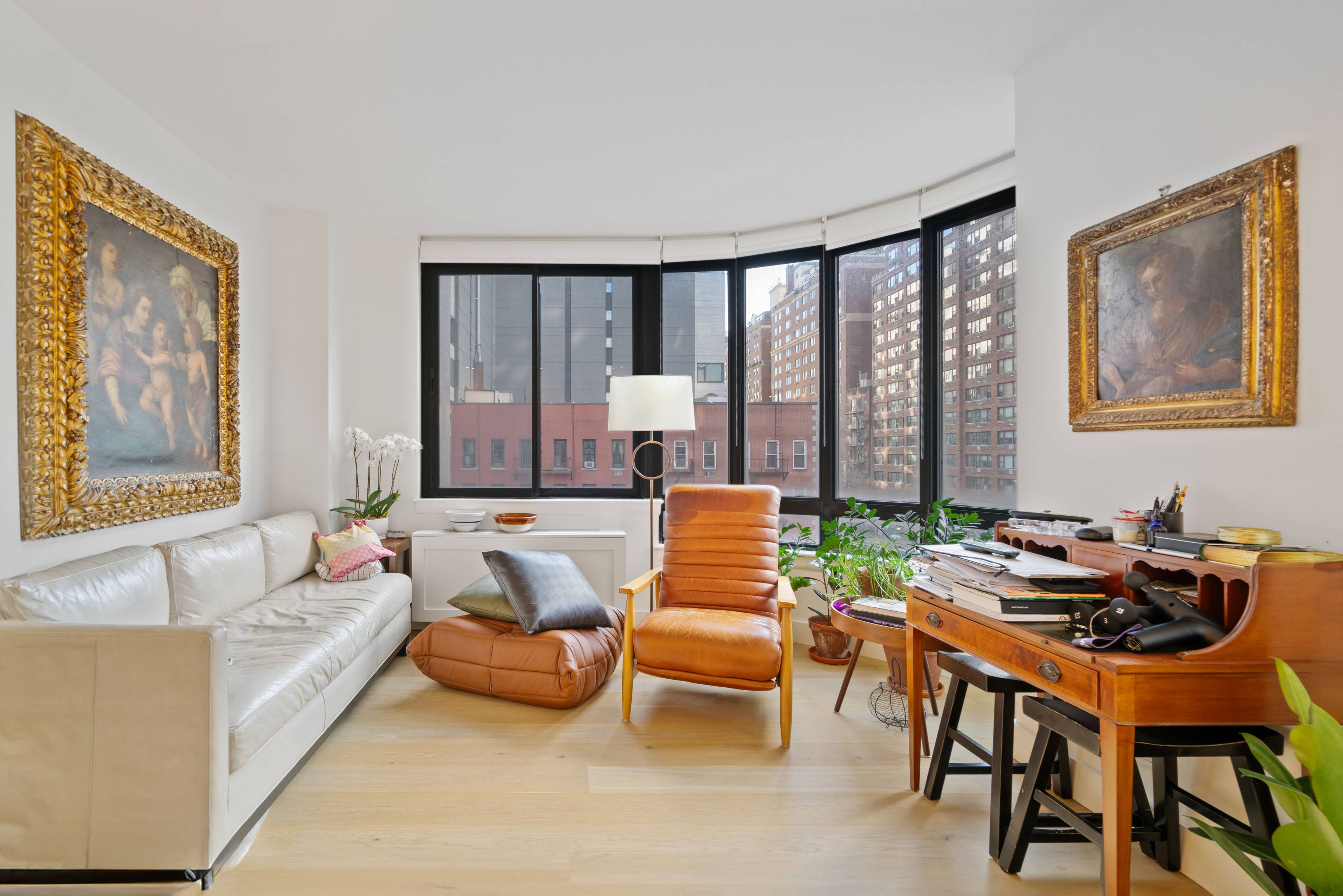 BEAUTIFUL AND SPACIOUS 1 BEDROOM IN THE CHANNEL CLUB ON EAST 86th