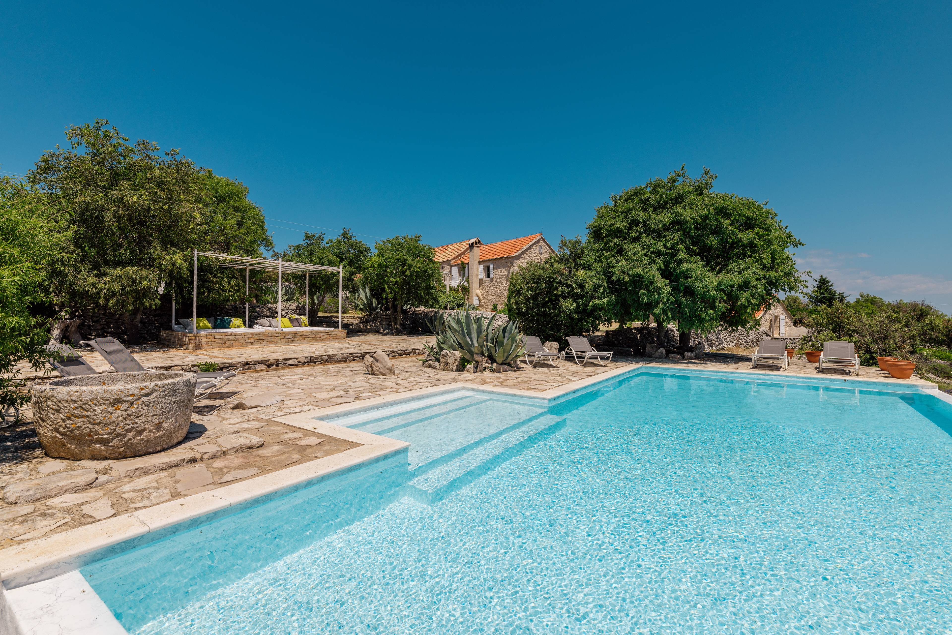 Traditional stone house with swimming pool - Island of Hvar