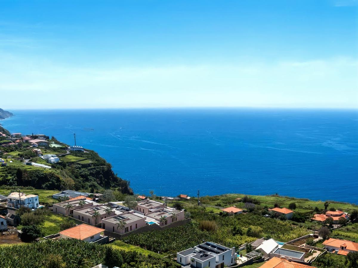Location and Ocean Views