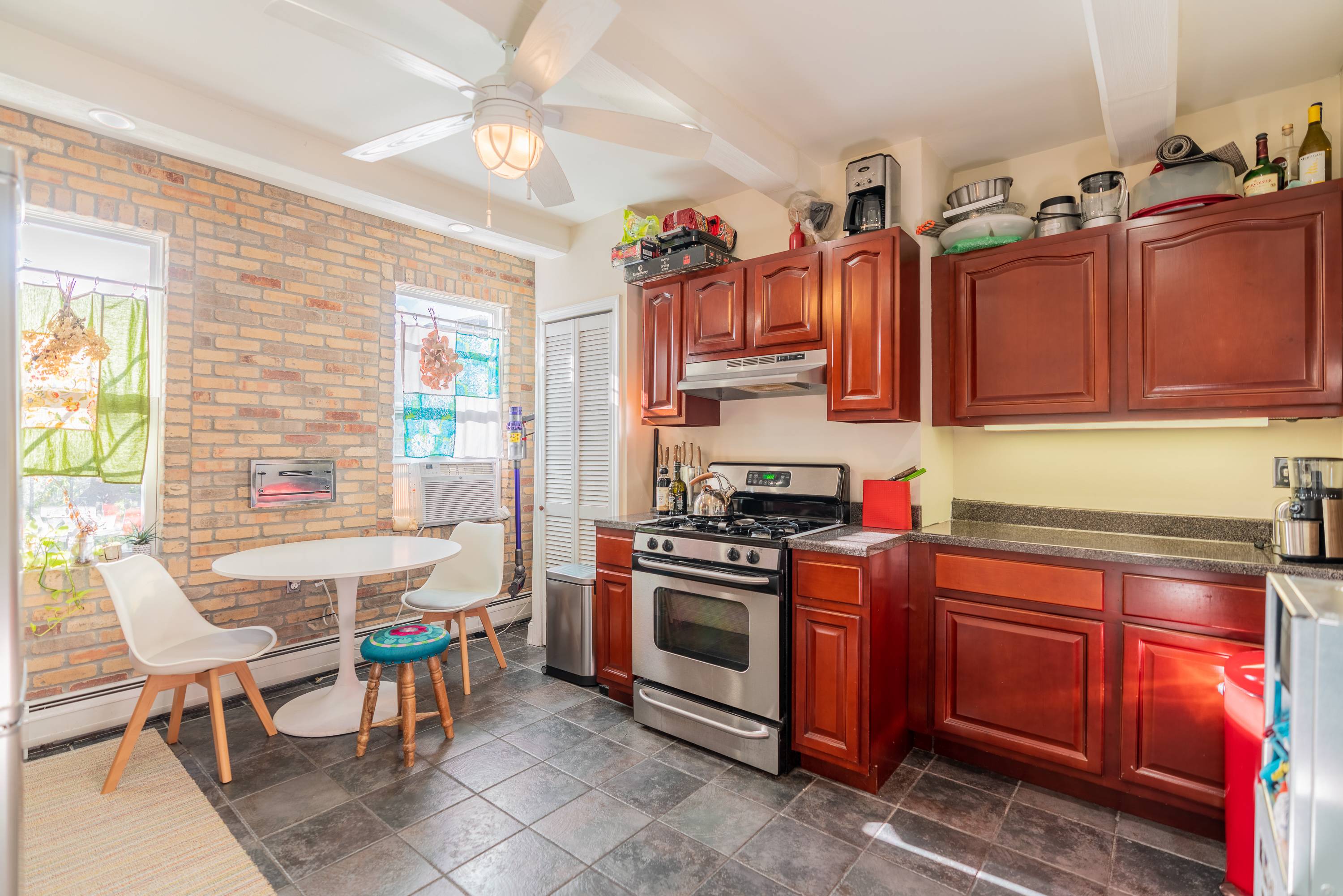 Floor-Thru Modern 1Bed/1Bath W/ Walk In Closet/Home Office Minutes from Grove Street Path Downtown Jersey City! 1 Parking Spot Included! Free Laundry and Storage On Site!