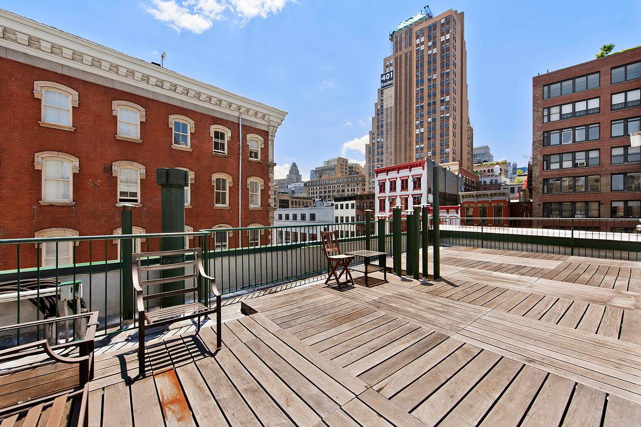 Soho Townhouse-Like 3 Bed, 2 Bath with a Private Huge Rooftop Terrace