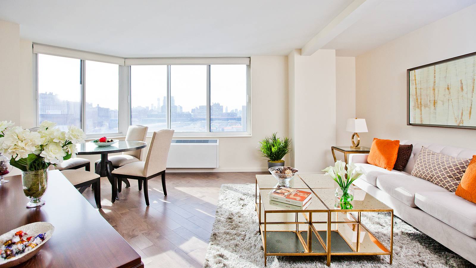 Midtown West, Hudson River views, tennis courts, Swimming POOL **