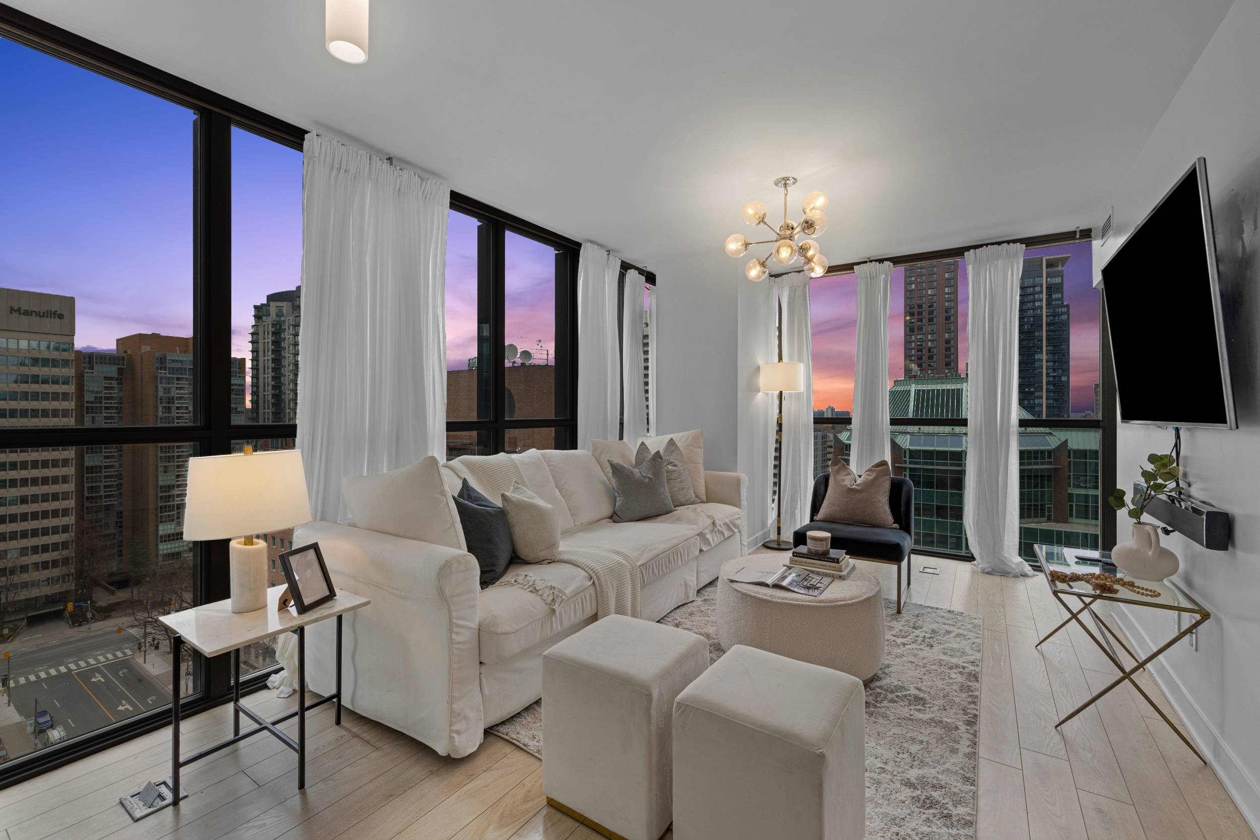 SOUGHT-AFTER UNIT IN THE LUXURIOUS X CONDOS