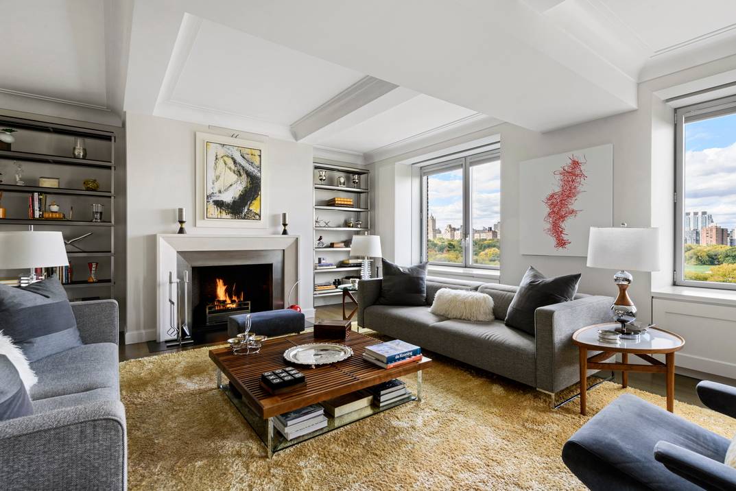 Fifth Avenue Condo Home  w| Central Park Views + 794Sqft Terrace