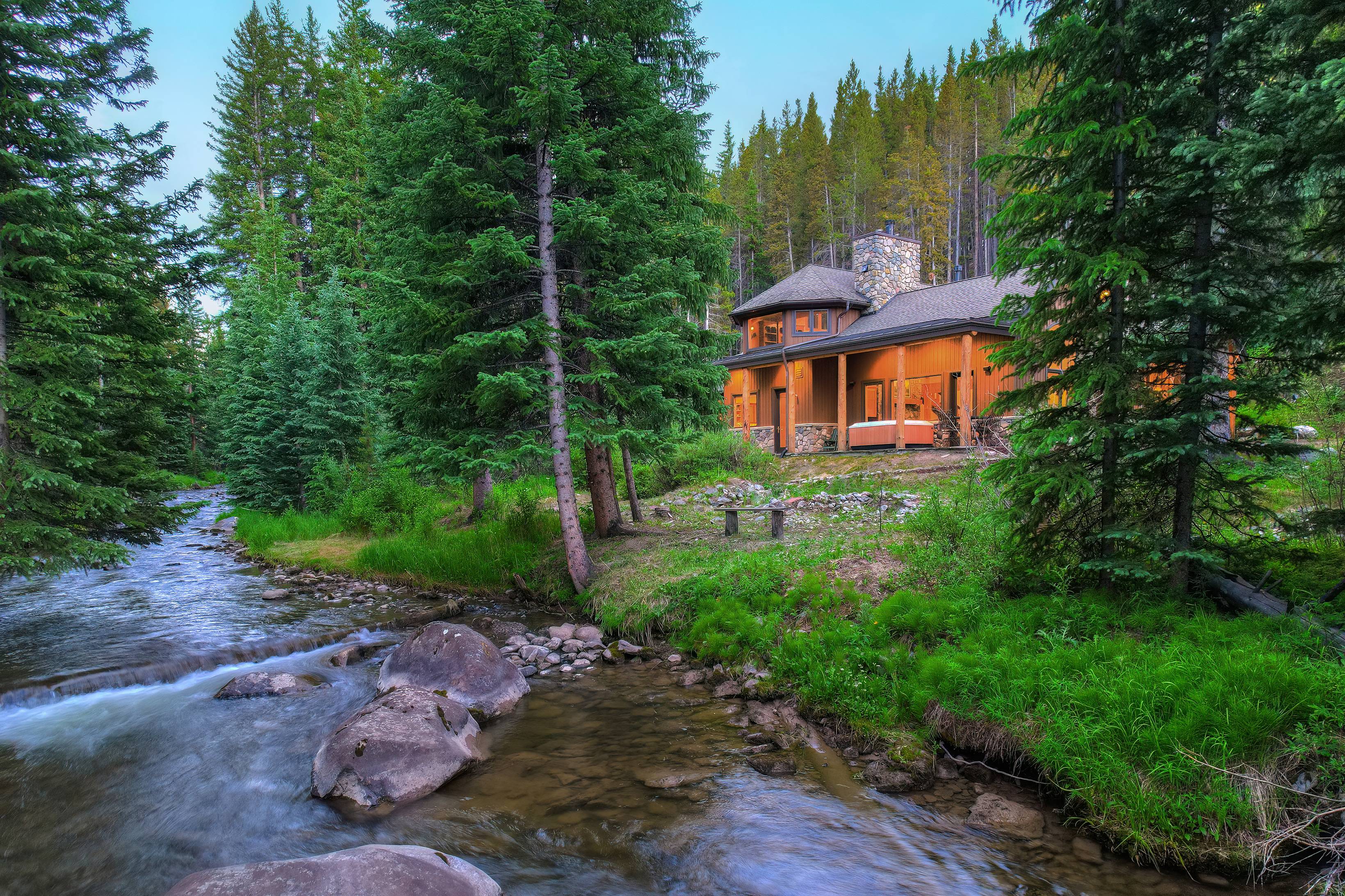 Direct RIVER Front Home in Colorado