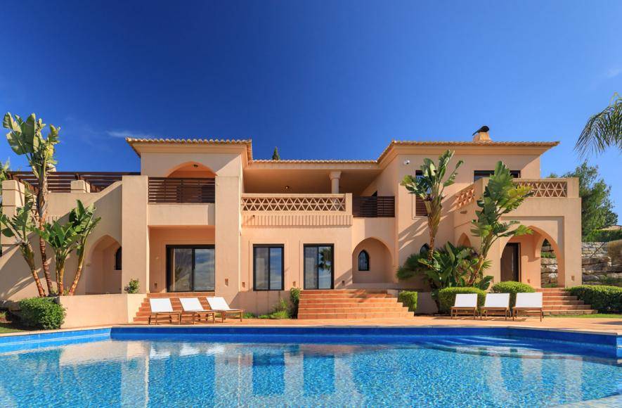 4 Bedroom Superior Villa w/ private pool | Amendoeira Golf Resort | Permanent Holiday Feeling
