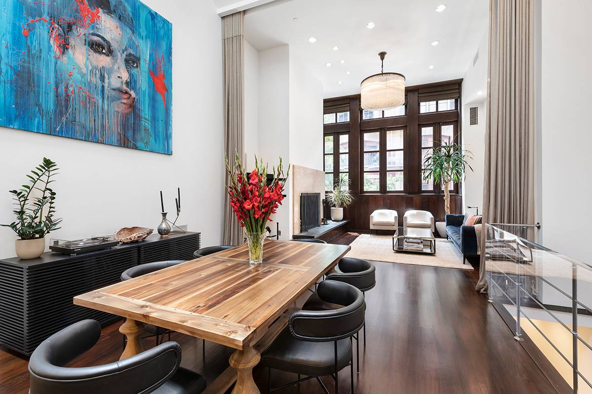 Stunning Duplex Condo with 20-ft Ceilings in Gramercy Park!