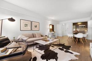 *Elegant, No fee, 1 Bed/ 1 Bath Apartment in Luxurious Upper East Side, Lenox Hill Building, Roof Deck*