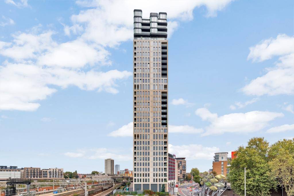 Luxury One Bedroom Apartment - Legacy Tower SE15