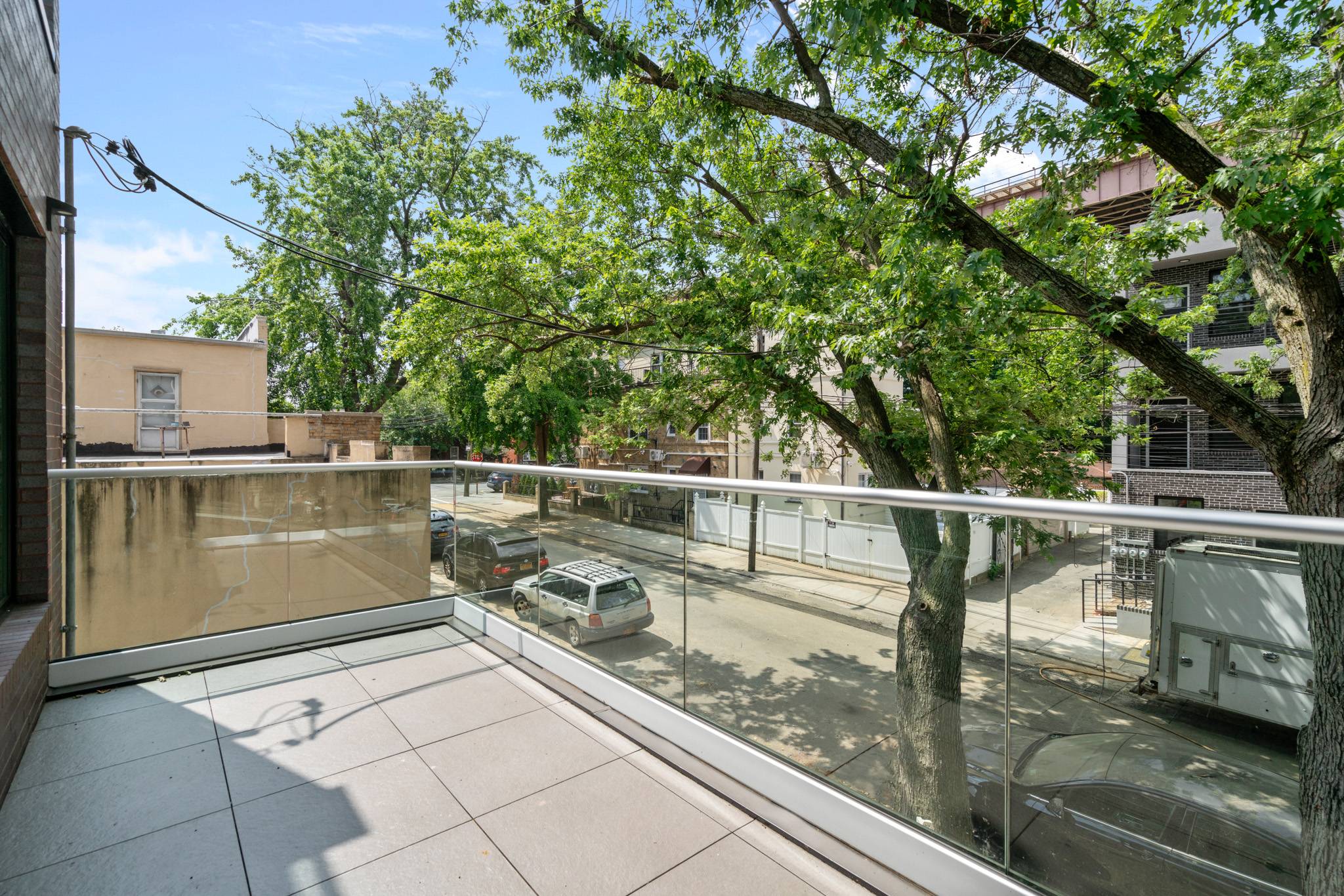 Brand New Duplex Apt--W/D In Unit--Terrace + Balcony--No Fee