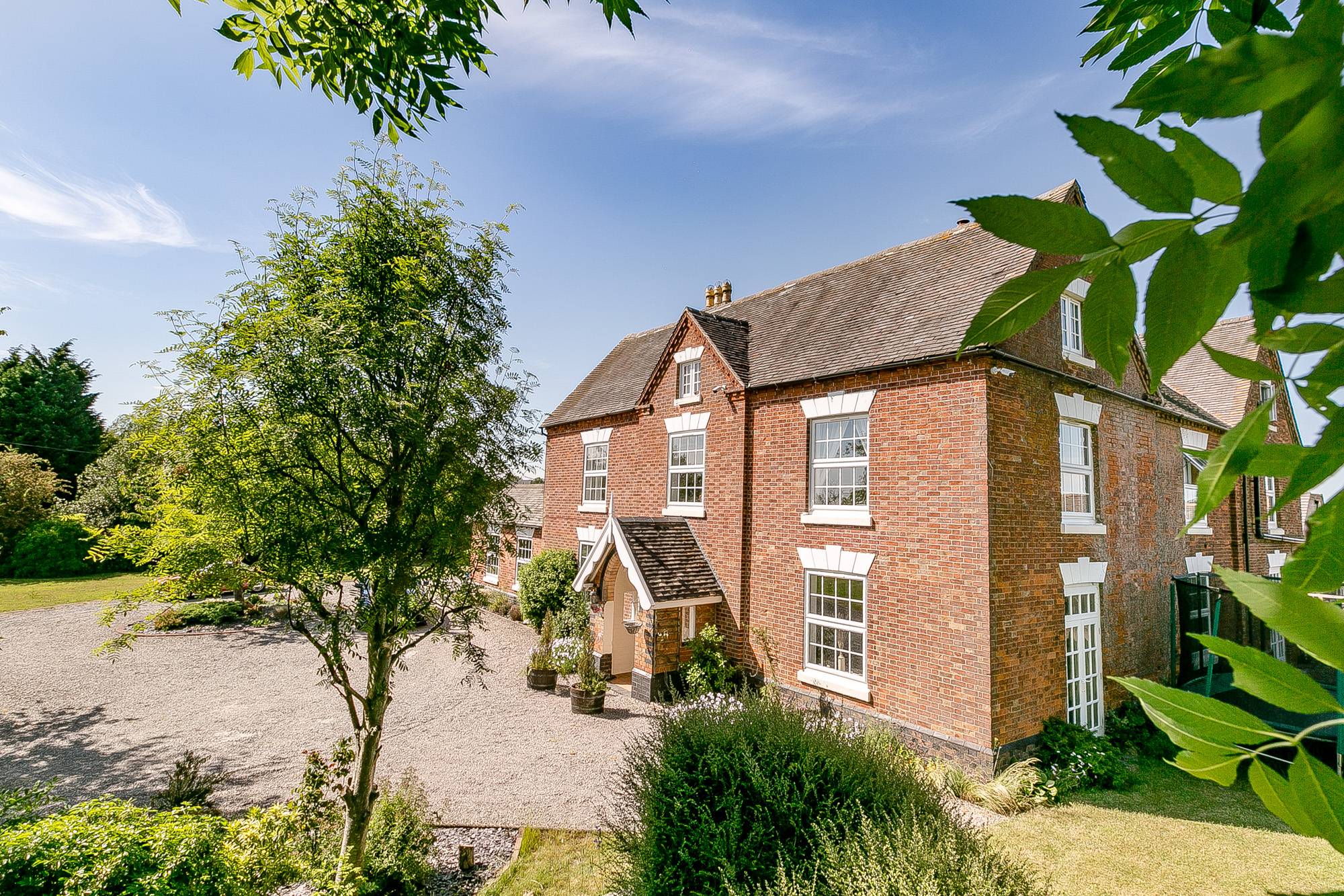 7 Bedroom Farm House - Church Farm is an exquisite, period property which boasts over 10,000sqft of luxurious living space. Nestled in one of Leicestershire's most exclusive villages, this home offers an endless opportunities not to be missed.