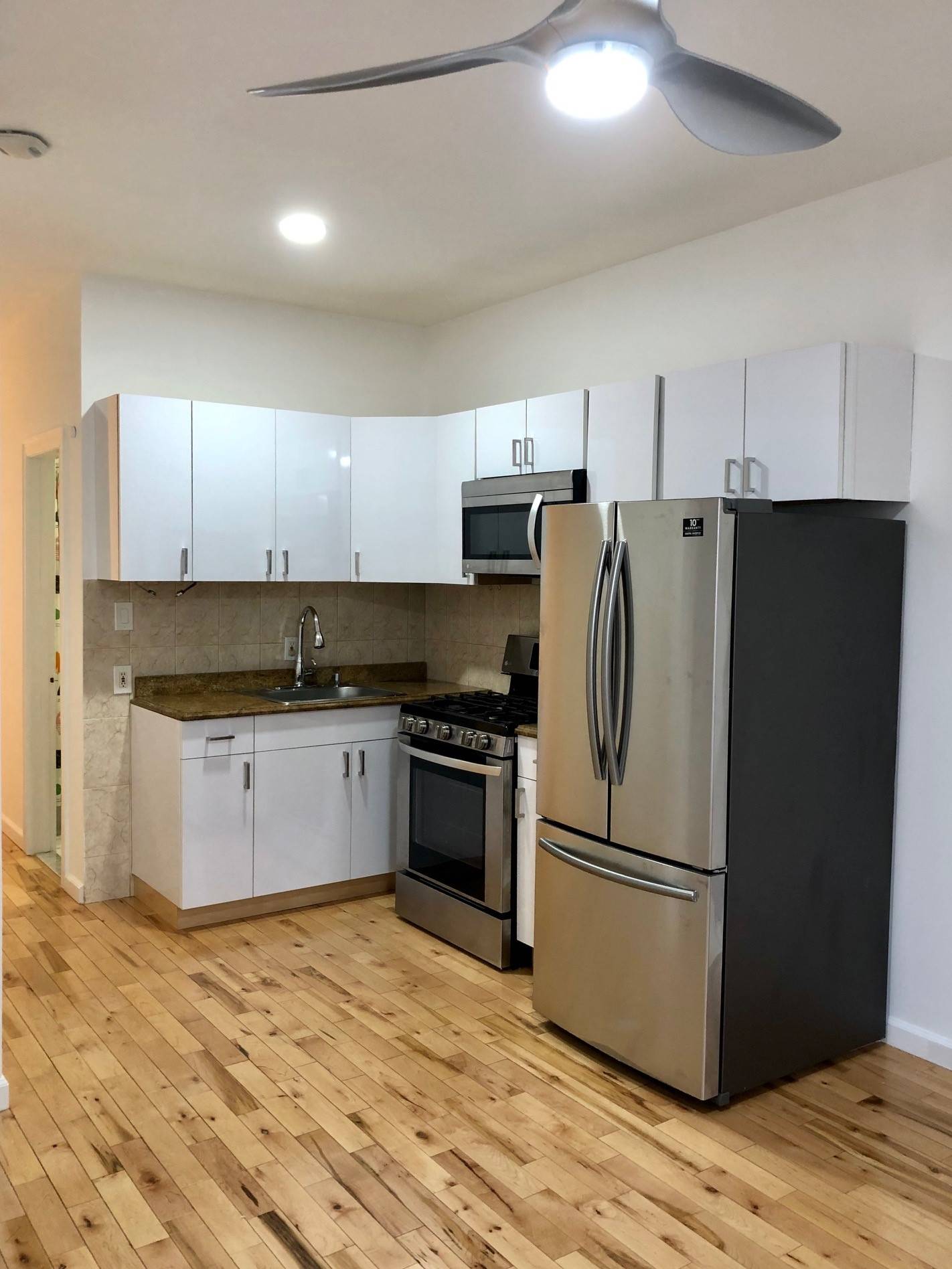 Gorgeous 1 Bedroom Apartment in the Heart of Greenpoint
