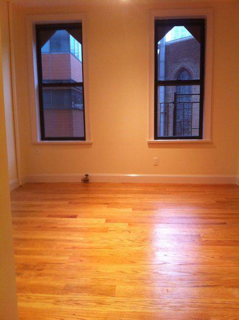 NO FEE/HUGE 2 BEDROOMS ON EAST 69 STREET/1ST AVE,STEPS FROM CORNELL HOSPITAL,HUNTER COLLEGE,CENTRAL PARK