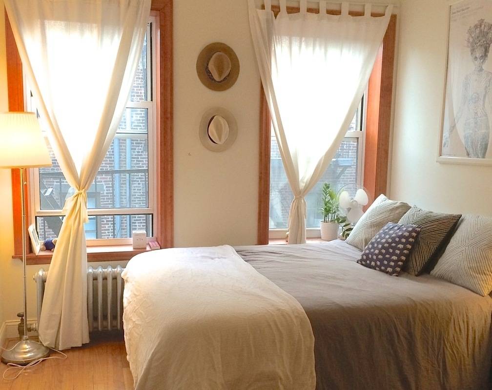 No Fee Lower East Side Beauty - Great Roommate Share - NYU - Renovated Kitchen