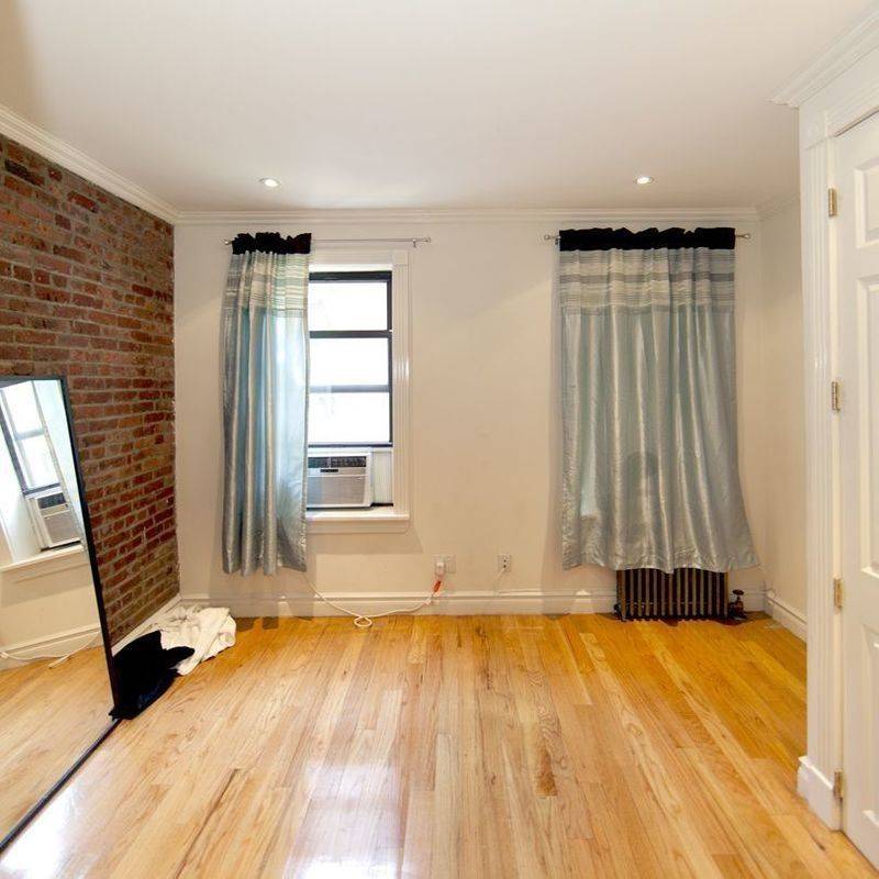 MIDTOWN EAST 1 BED 1 BATH !!! NO FEE. !! FREE RENT!!!