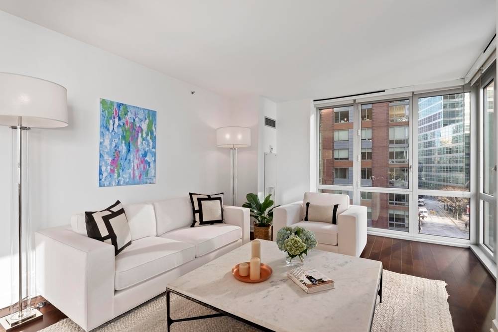 No Fee 2bed/2bath in Battery Park Amenity Filled Luxury Building | Washer/Dryer In-Unit!