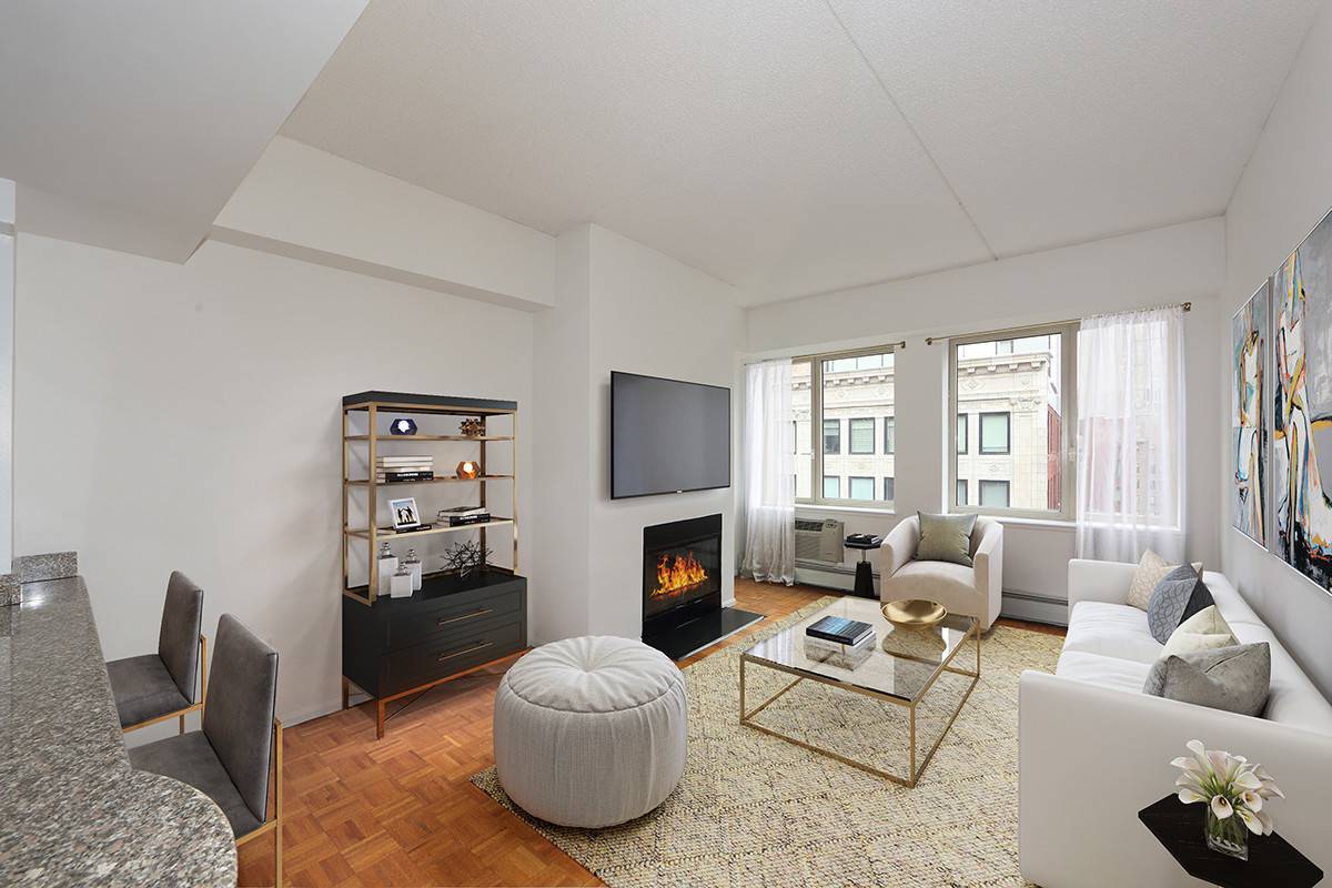 No Fee, 1 Bed/1 Bath Apartment in Tribeca, Luxury Amenities