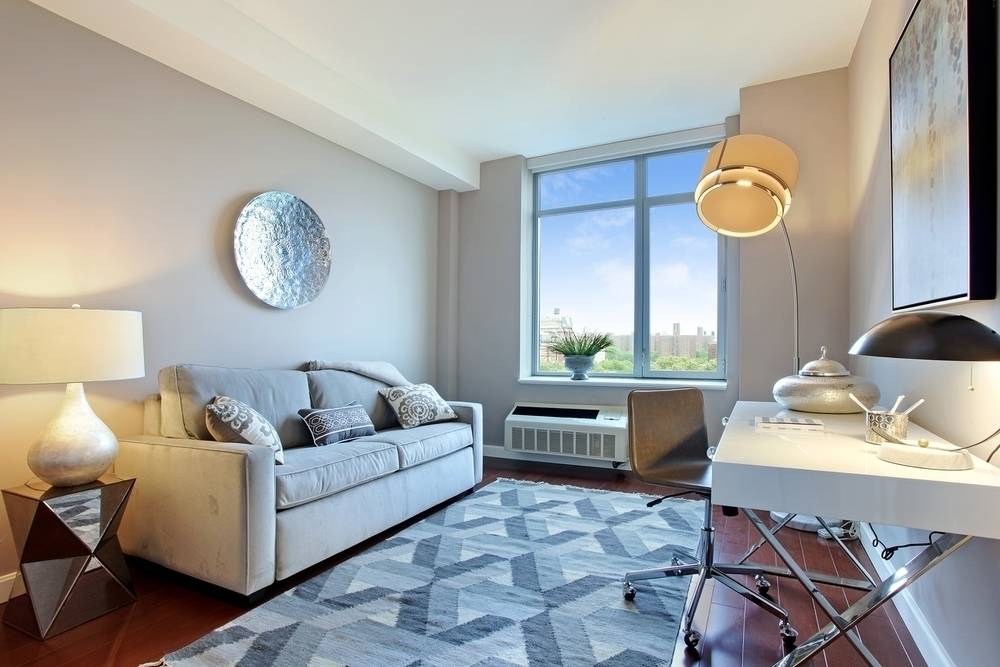 2 Bed/2 bath No Fee apartment , in Downtown Brooklyn with breathtaking Manhattan views.