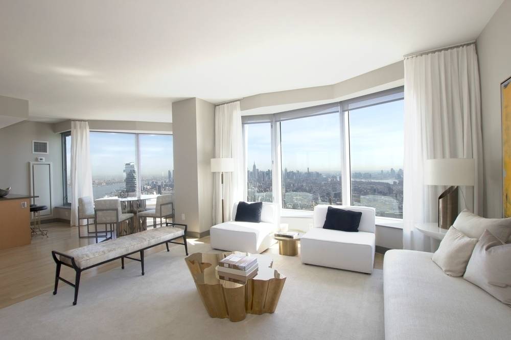 No Fee 3 Beds /2.5 Baths in Luxury Amenity Filled Financial District Building/W/D in Building