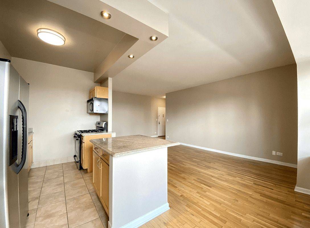 2beds/2 baths, Tribeca, Luxury Apartment, Sunny and Spacious, Amazing Location on the Hudson