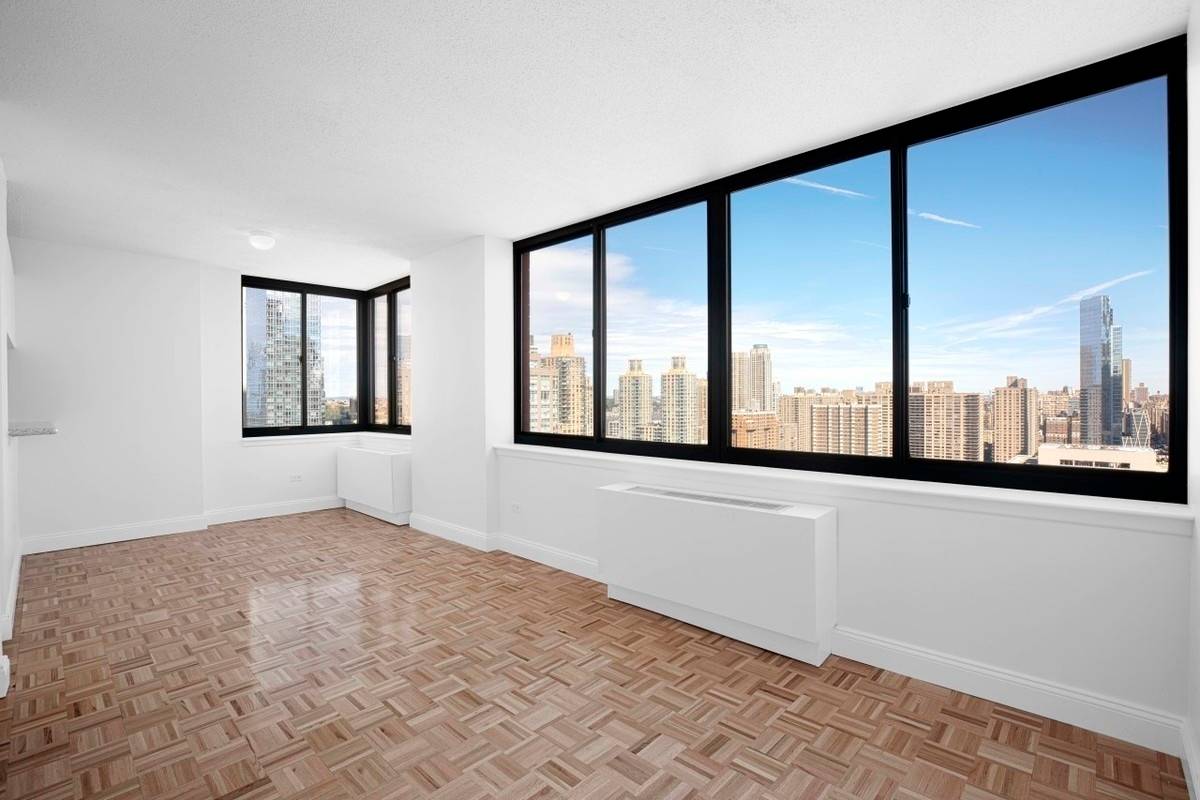 Large and Bright, Luxury 1 bed/2 bath No Fee Apartment in the Upper West Side with a View