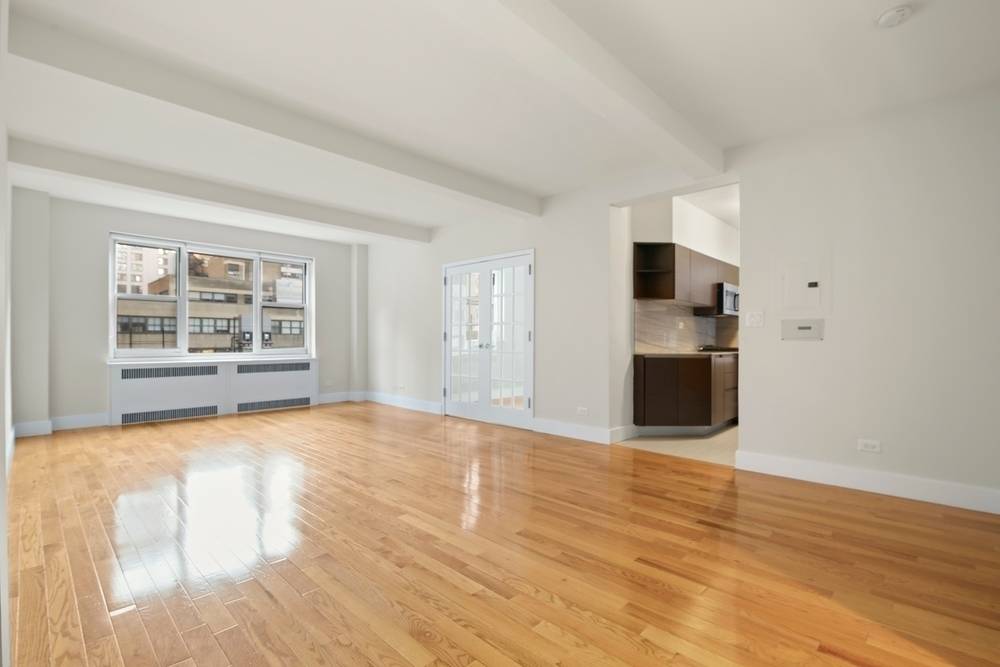 No Fee 2 Beds/1 Bath Apartment on Park Avenue, Murray Hill/1.5 Months Free!