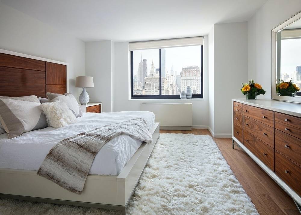 Gorgeous 2 Bed 2 Bath in Greenwich Village in Amenity Filled Luxury Building