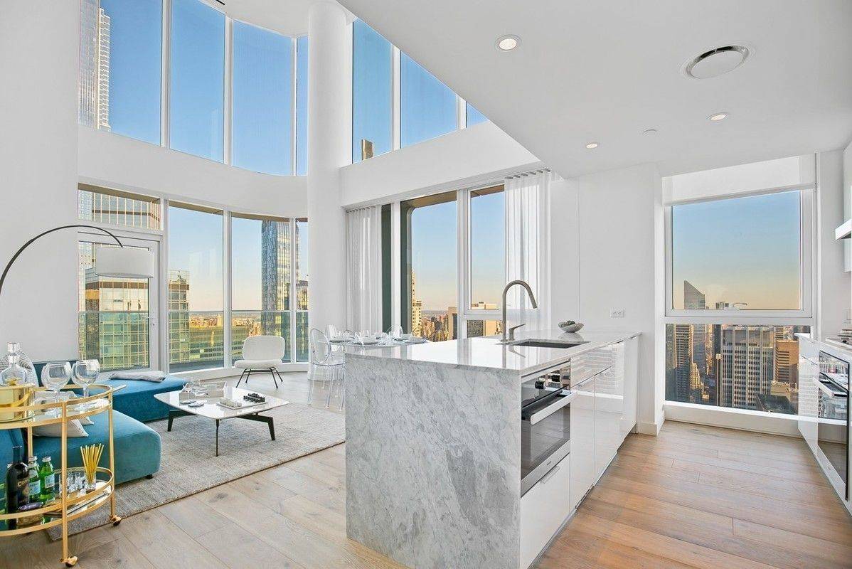 SKY'S THE LIMIT PENTHOUSE 3 BED 3 BATHS NO FEES 2 MONTH FREE MIDTOWN WEST STUNNING CITY VIEWS